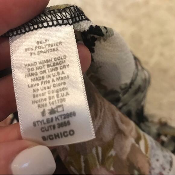 Orange creek floral ruffle sleeve blouse size small - Picture 6 of 6